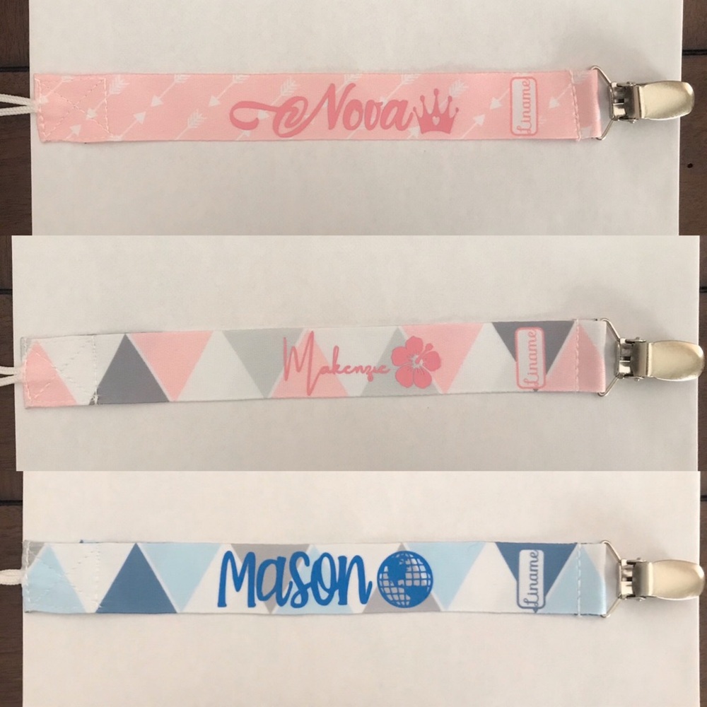 Personalized pacifier clip | baby shower gift